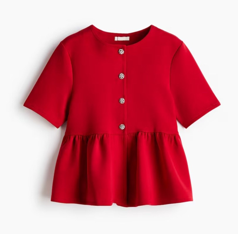 This peplum top is so cute! And imagine how comfortable it would be, with that loose waist as you enjoy the holiday goodies.  


#holidayoutfit #under25 #handm #peplumtop #christmastop #LTKOver40 #budgetfriendly 

#LTKFindsUnder50 #LTKHoliday #LTKU