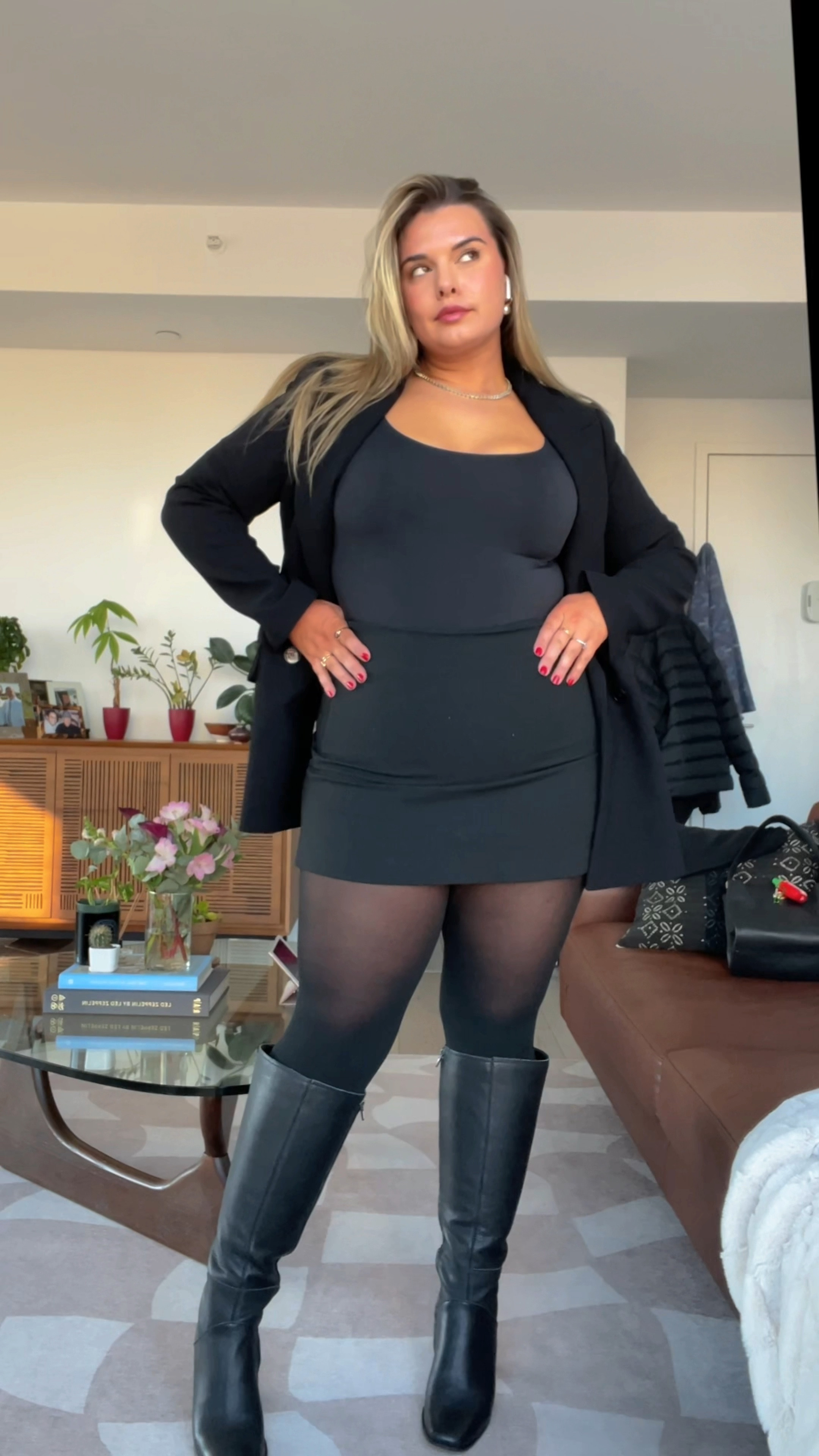 Cute skirt suit moment 

#LTKCyberWeek #LTKstyletip #LTKplussize