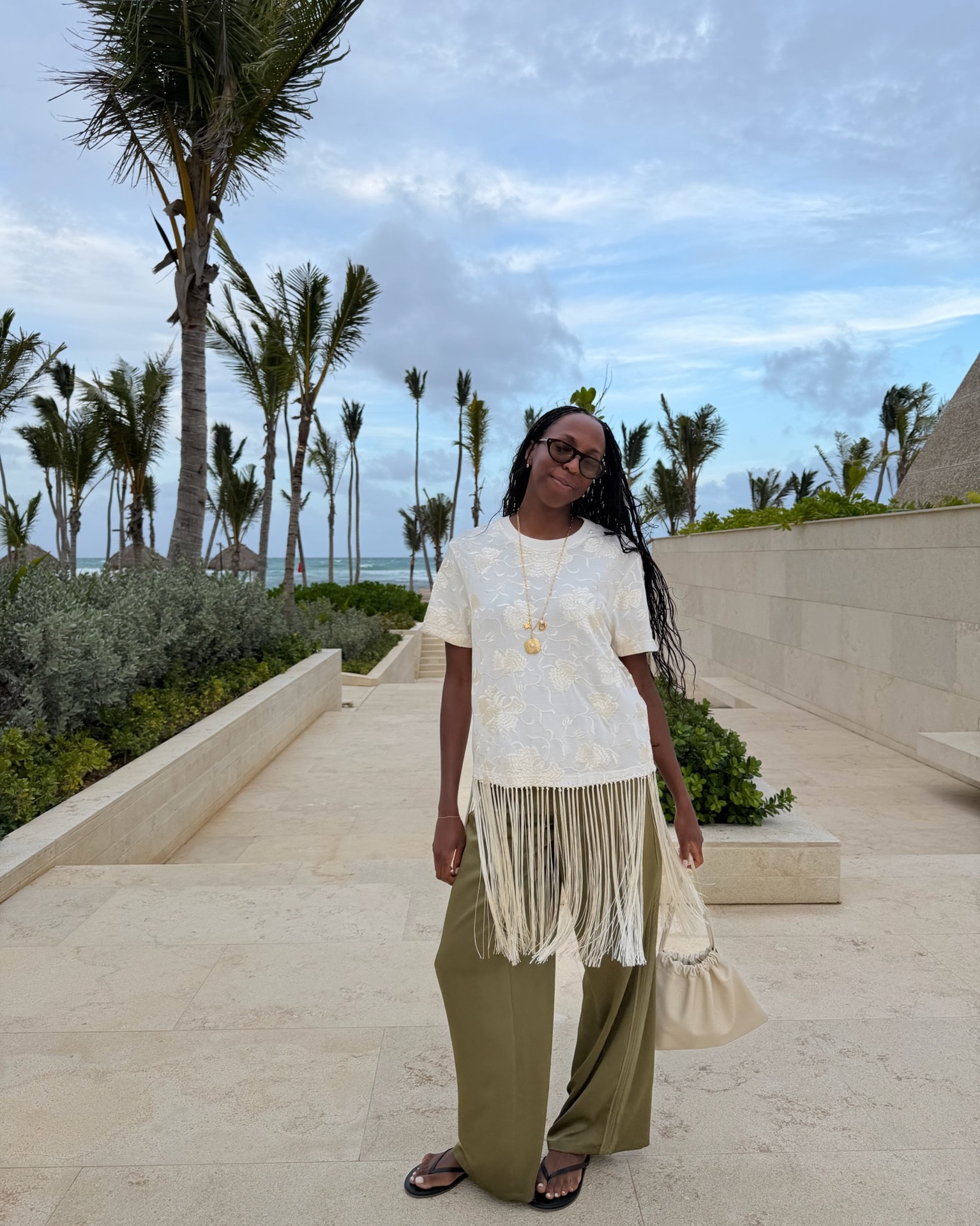 OOTN in paradise 

#LTKTravel #LTKootd