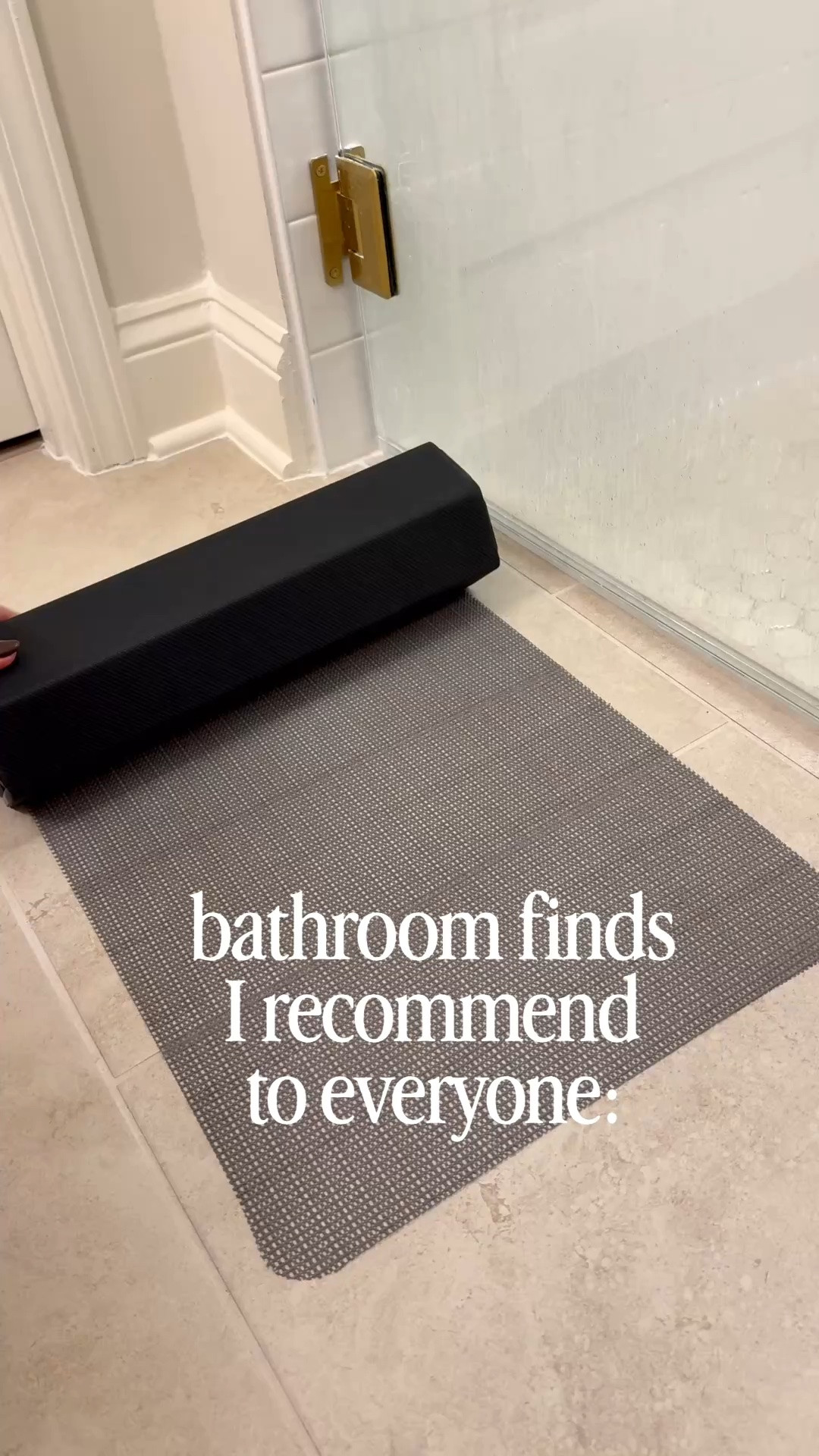 Top rated bathroom finds for a reason 👏🏽 functional and affordable! 👏🏽 

Amazon bathroom finds, master bathroom, guest bathroom, Amazon home hacks, viral home finds, powder bath