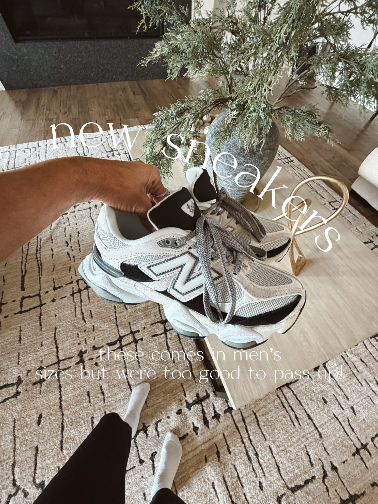 New balance sneakers 

#LTKSeasonal #LTKdayinmylife #LTKootd