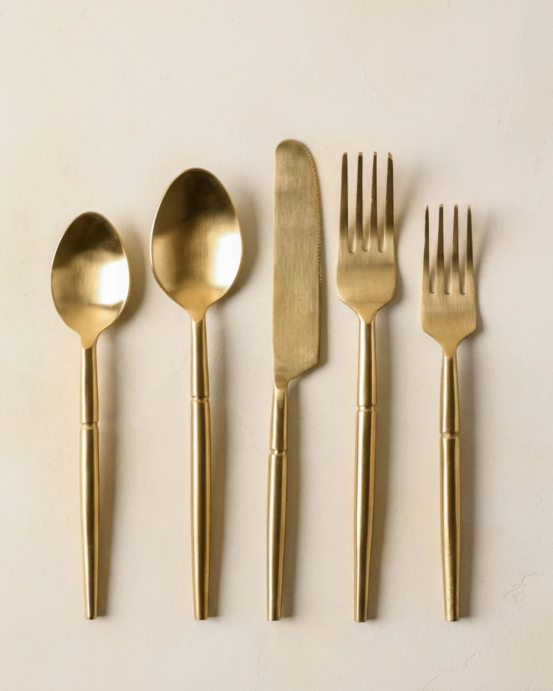 Antique Gold Flatware (Set of 5) | Magnolia