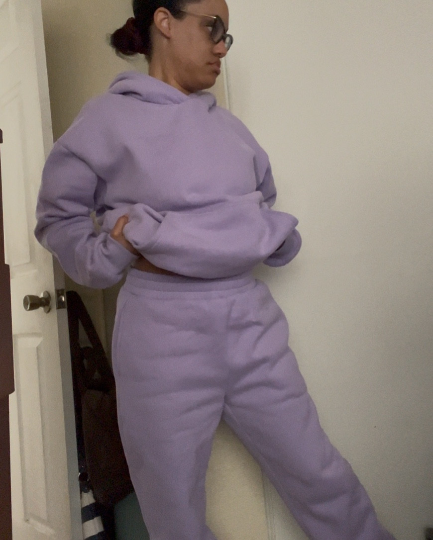 Best hoodie to have keeps you warm and feels like hug when you put on comfrt set.  


#LTKStyleTip #LTKMidsize #LTKActive