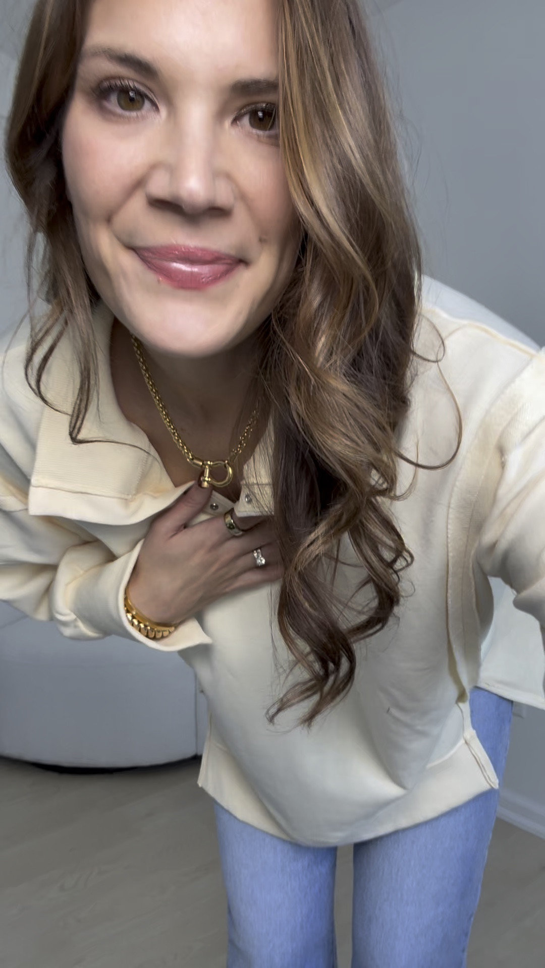 I cannot get over how cute this henley sweatshirt is! It would look so cute paired with jeans or leggings. Plus, you guys know, I just love butter yellow!

Casual outfits, Henley sweatshirt, butter yellow jacket, slippers, Amazon finds, tall girl approved, long length jeans, Amazon jewelry, Stang and Co

#LTKSeasonal #LTKootd #LTKmomlife