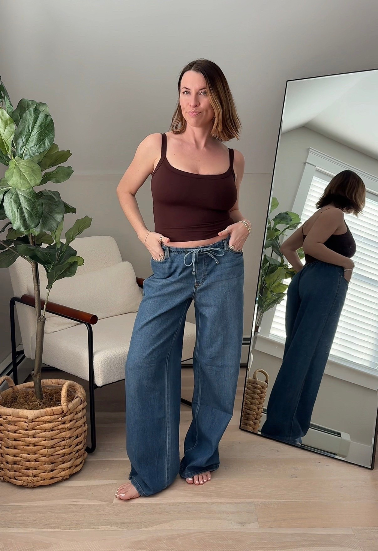 these $16 @walmart jeans are you kidding me? so dang comfortable 

#LTKSaleAlert #LTKPetite #LTKmomlife