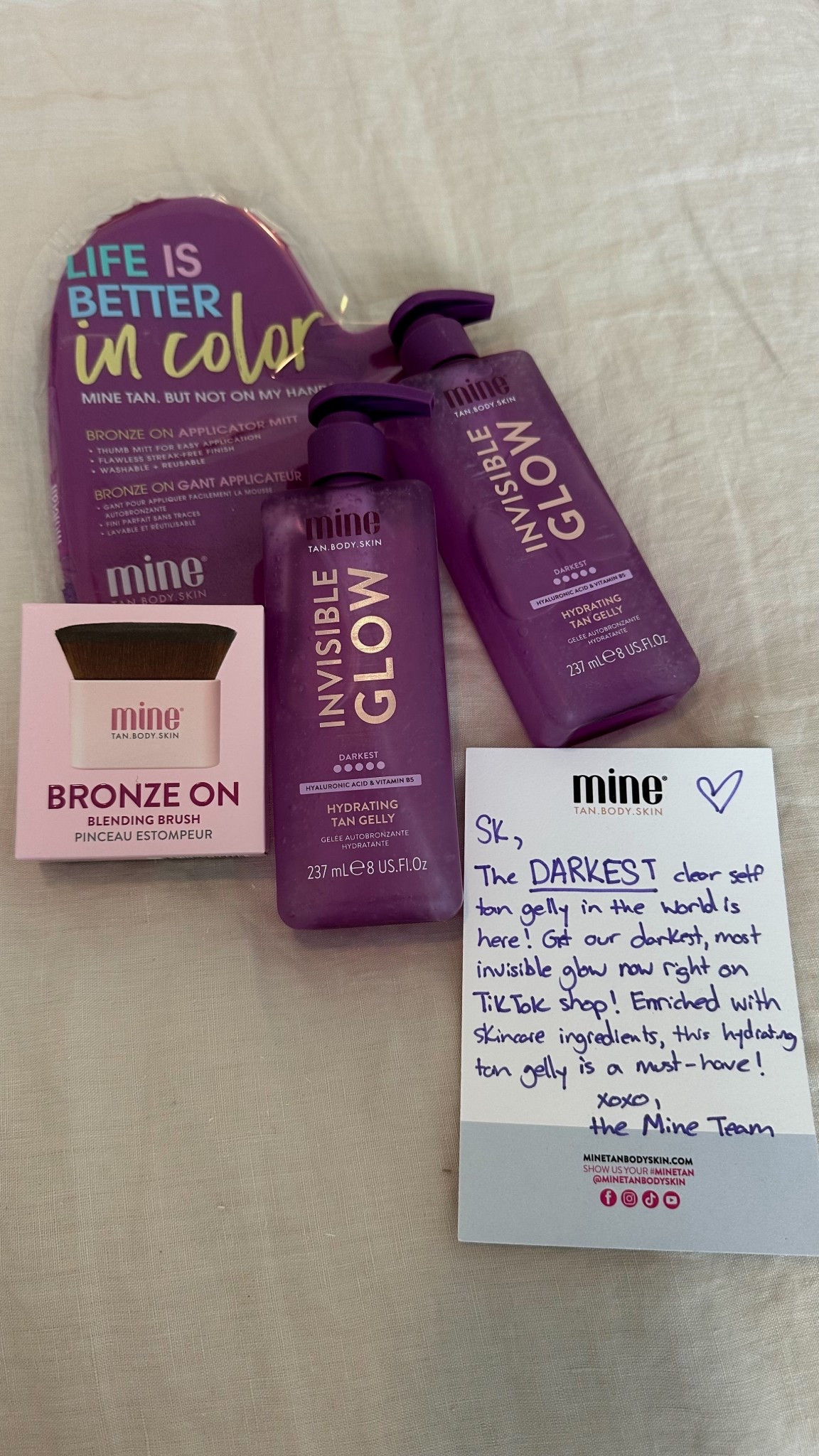 hydrating tan jelly that goes on invisible, develops into a deep glow, and won’t transfer or streak

#LTKBeauty #LTKselfcare #LTKSeasonal