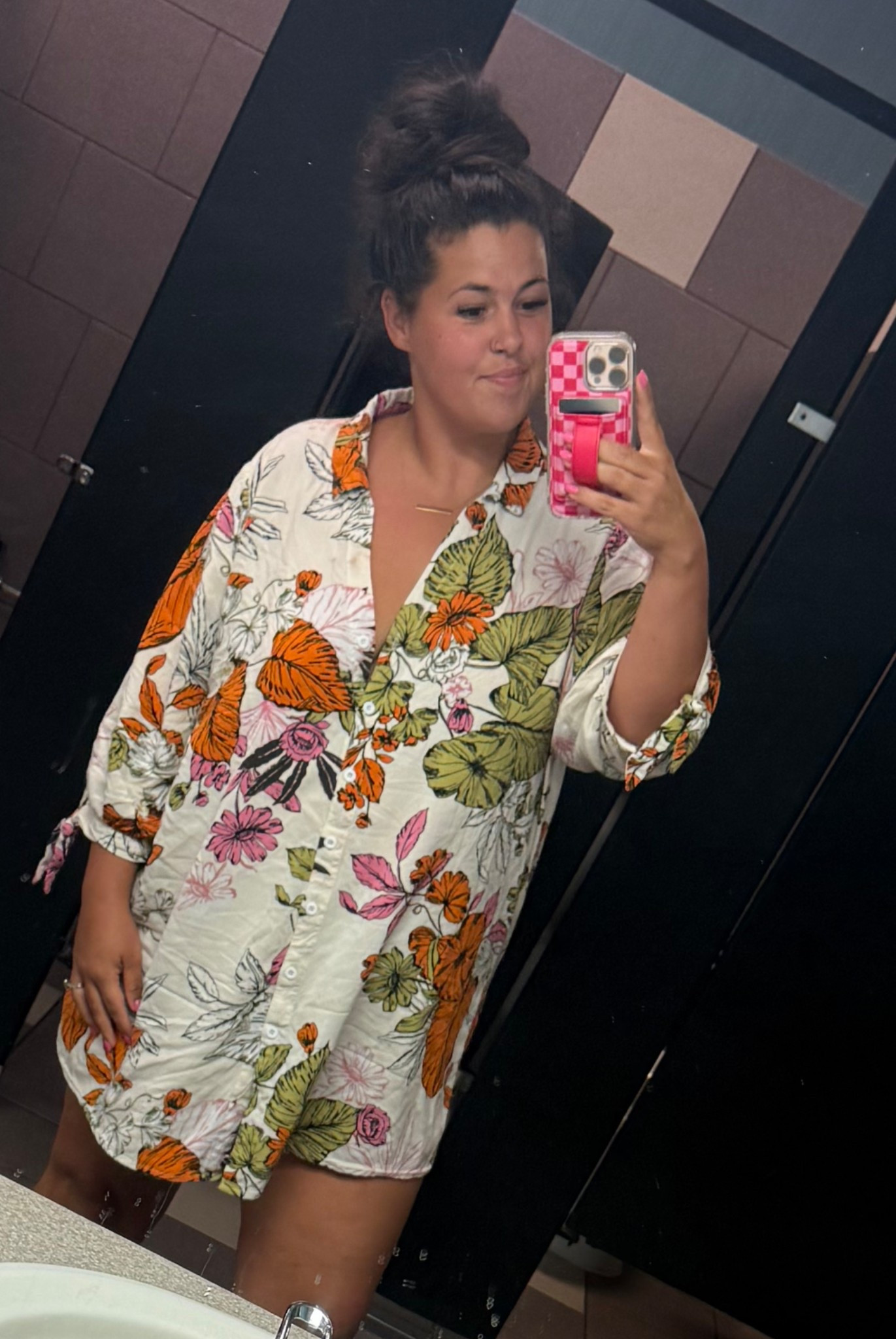 Who doesn’t love a good bathroom selfie? 

Wearing size XL so it’s extra roomy 

#LTKMidsize
