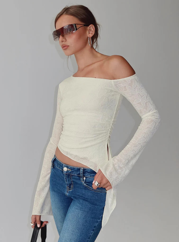 Face Card Long Sleeve Top Cream | Princess Polly US