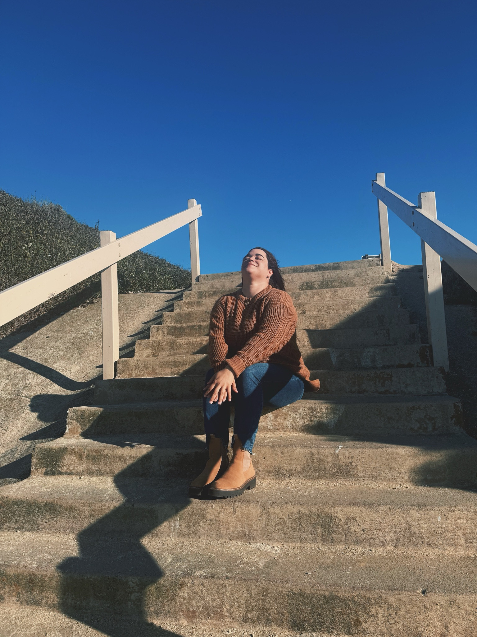 Fall is all about brown colors. 🤎
My boots are the Laguna boots from Sam Edelman, run small so I’d size up! 

Linked: Kohls sweaters, Good American Jeans, Nordstrom, brown sweaters, fall outfits, thanksgiving day sweaters, brown boots suede boots, skinny jeanss

#LTKShoeCrush #LTKSeasonal #LTKCyberWeek