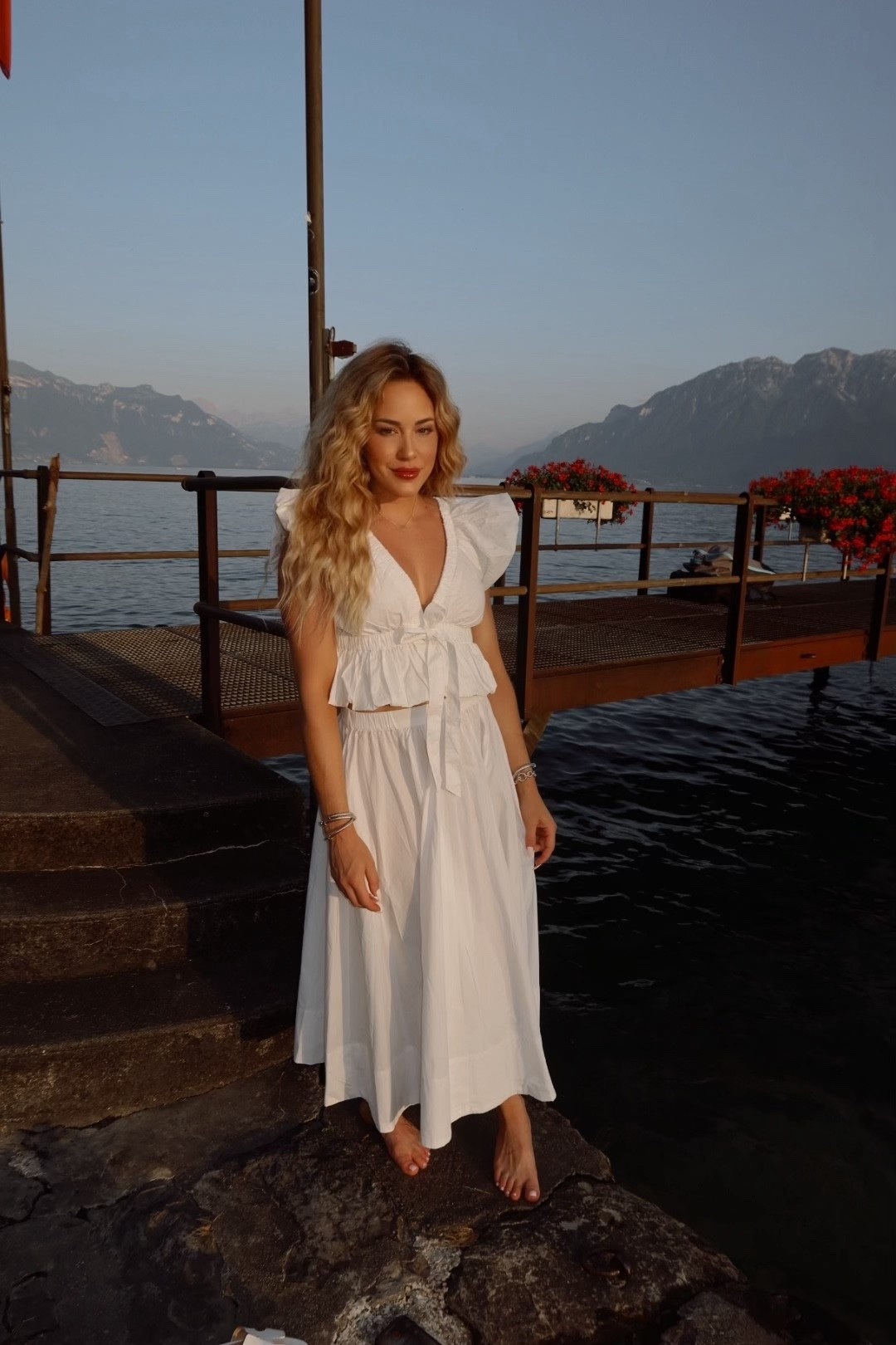 The PERFECT little white set. I mix and match these pieces to make so many outfits! 

#LTKFindsUnder100 #LTKTravel #LTKSeasonal