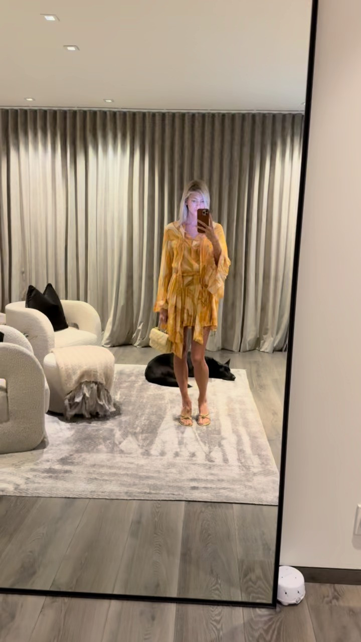 Feeling very summery tonight! 

 #LTKSeasonal #LTKShoeCrush #LTKWatchNow