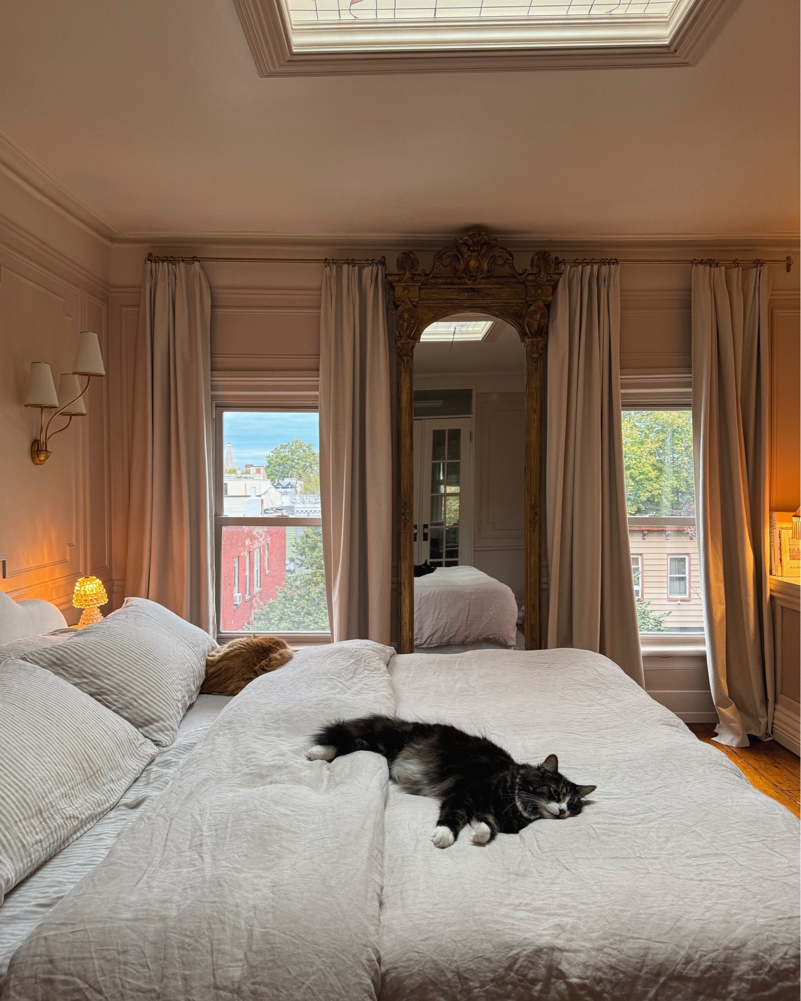 November so far decor sources 

#LTKHome #LTKSeasonal #LTKHoliday