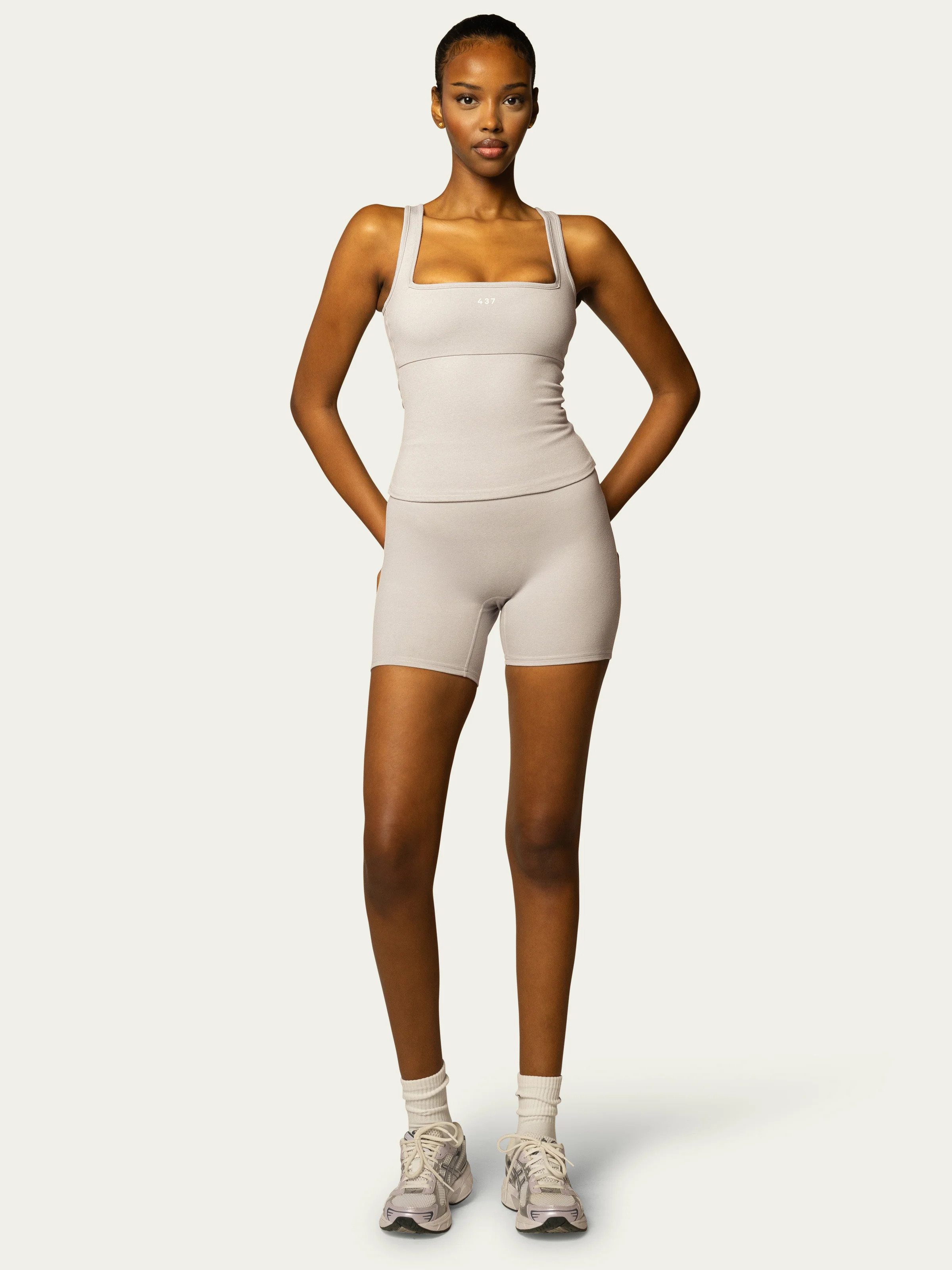 The Essentials Short / Heather-Grey | 437