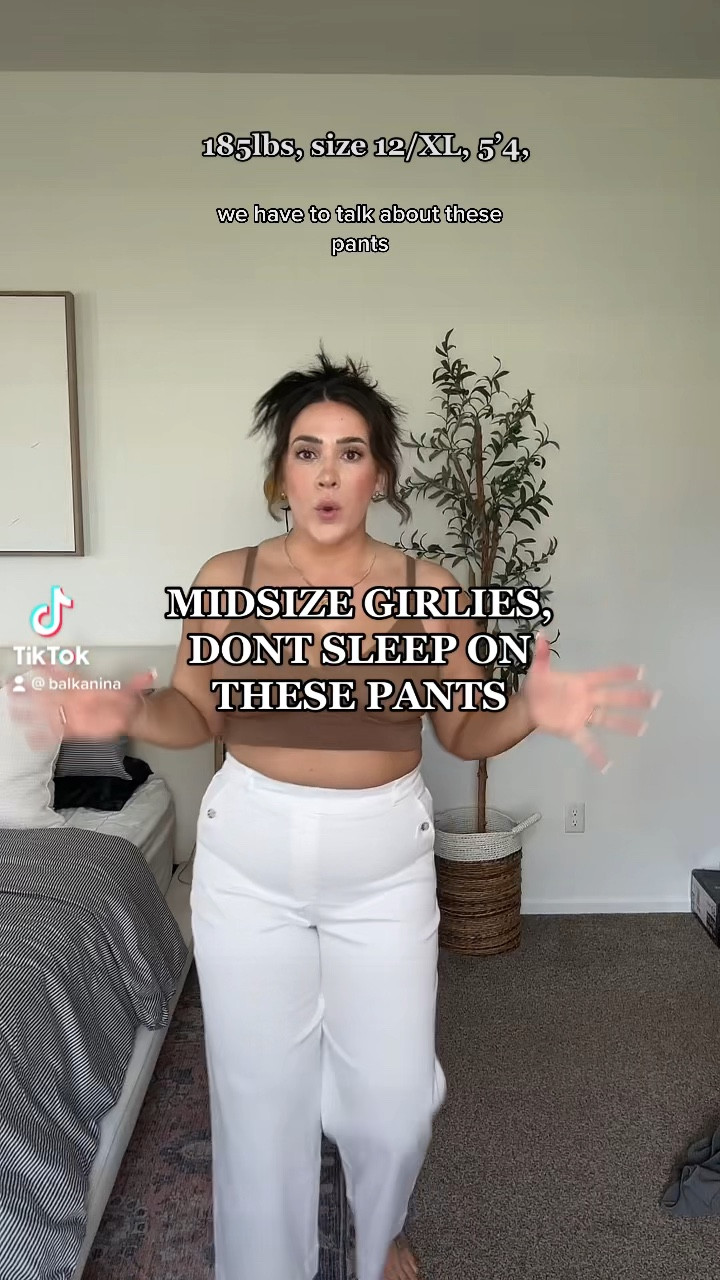 The white wide leg crop pants are so good. Wearing a size XL. Code NINAXSPANX for $$ off. 

#LTKcurves #LTKstyletip #LTKsalealert