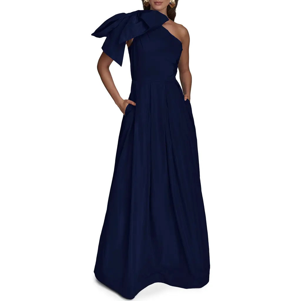 Donna Karan New York Bow One-Shoulder Gown in Navy Nvy at Nordstrom, Size 4 | Nordstrom