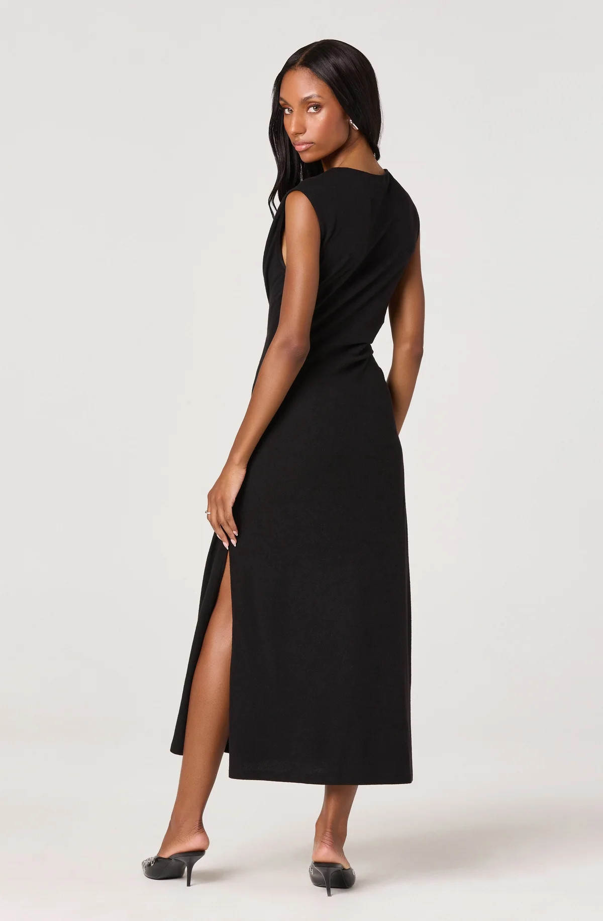 Draped Midi Dress - Black / XS | ASTR The Label (US)