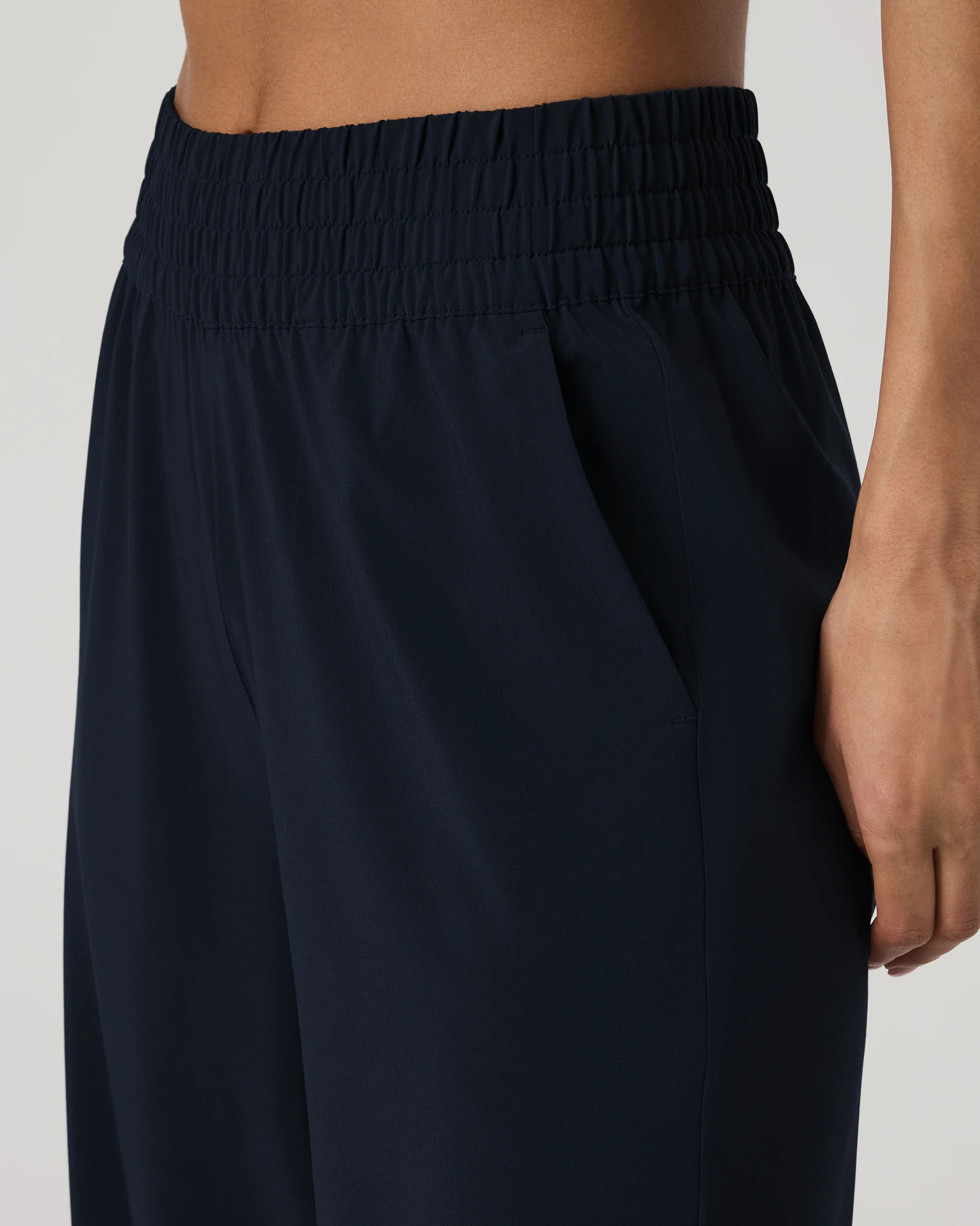 Villa Wideleg Pant - Short – Women's Ink Lightweight Pants – Vuori | Vuori Clothing (US & Canada)