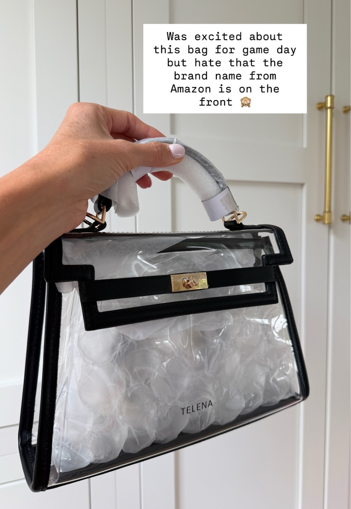 Hate that this bag came with the Amazon retailer name on the front, but love the style & structure of this clear bag for game days!

Loverly Grey, game day essentials, Amazon find, clear bag