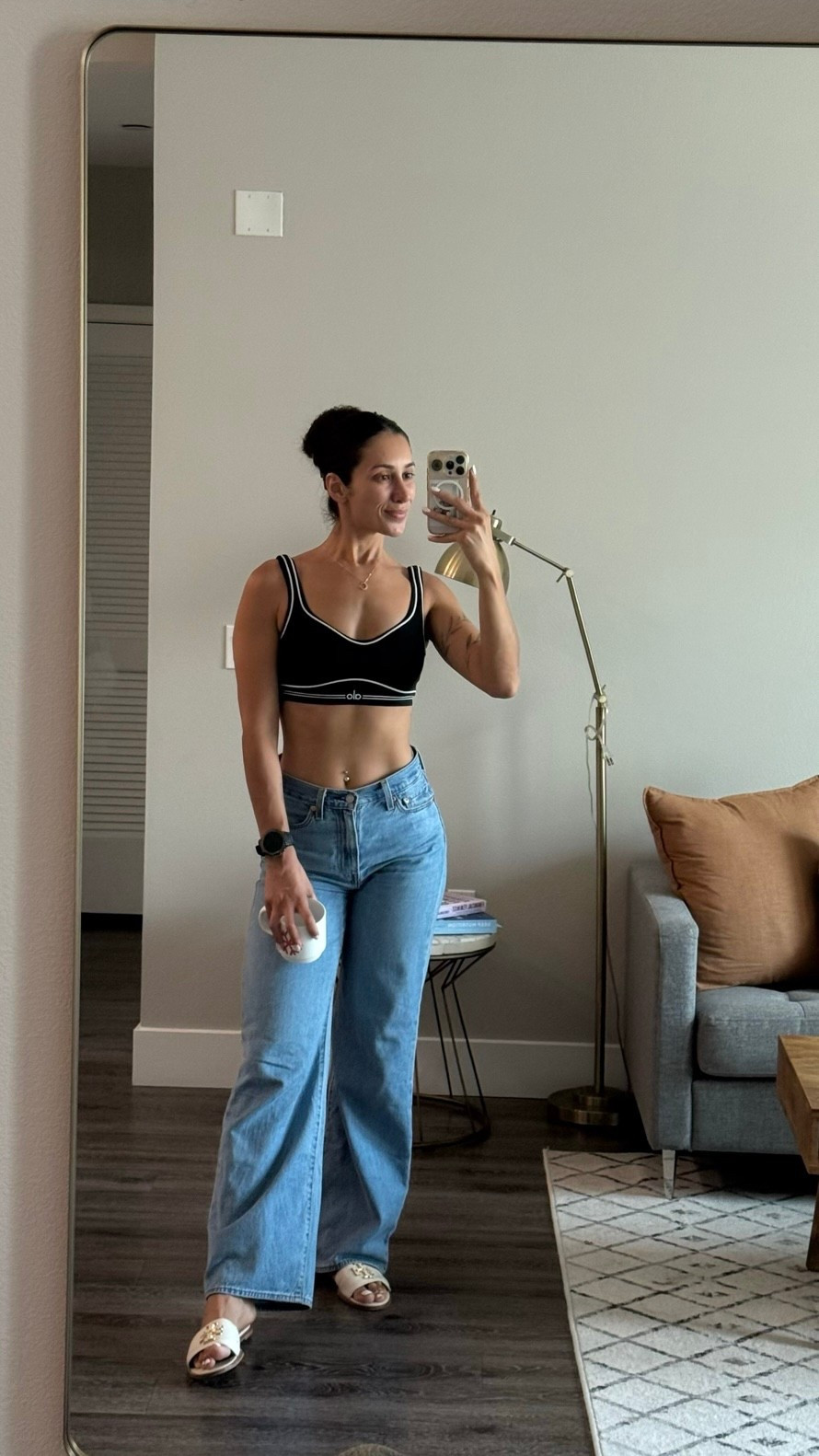 I could live in these jeans 

#LTKSaleAlert #LTKActive #LTKStyleTip