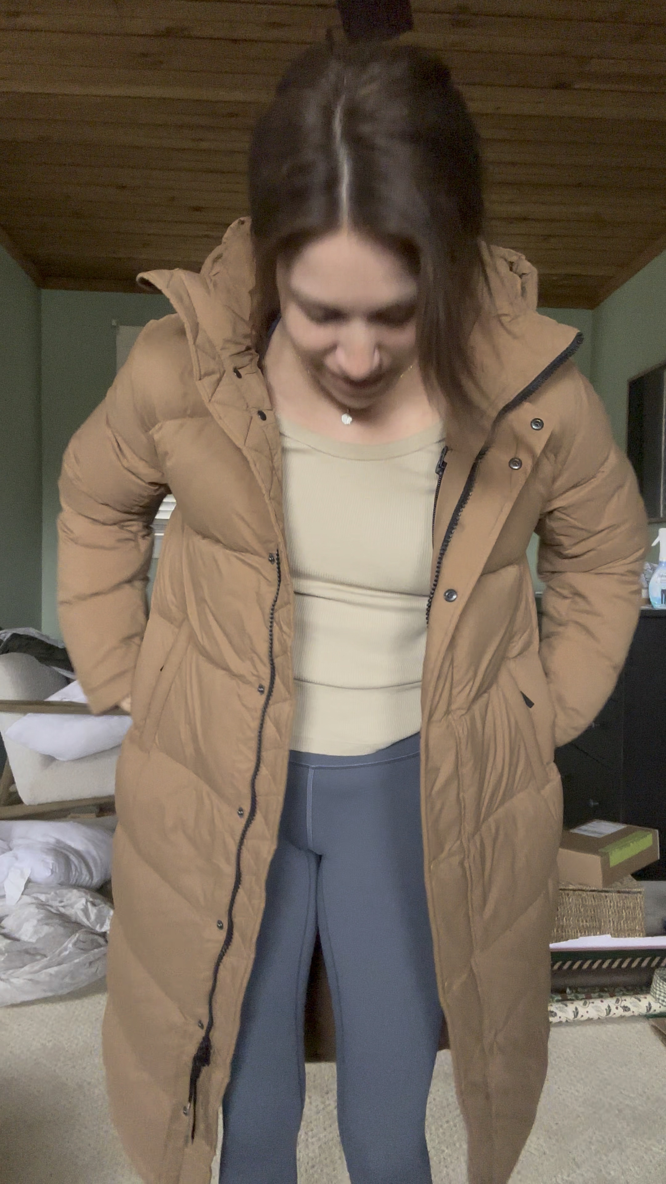 My honest first impression on buying the viral Aritzia puffer jacket, freaking obsessed! I got an XS, I would S if you want to be able to wear really really thick layers. But I can def wear a knitted sweater or sweatshirt under the XS! I’m 5’1, 109lbs, 34B and have broad shoulders. 

#LTKSeasonal #LTKStyleTip #LTKWatchNow