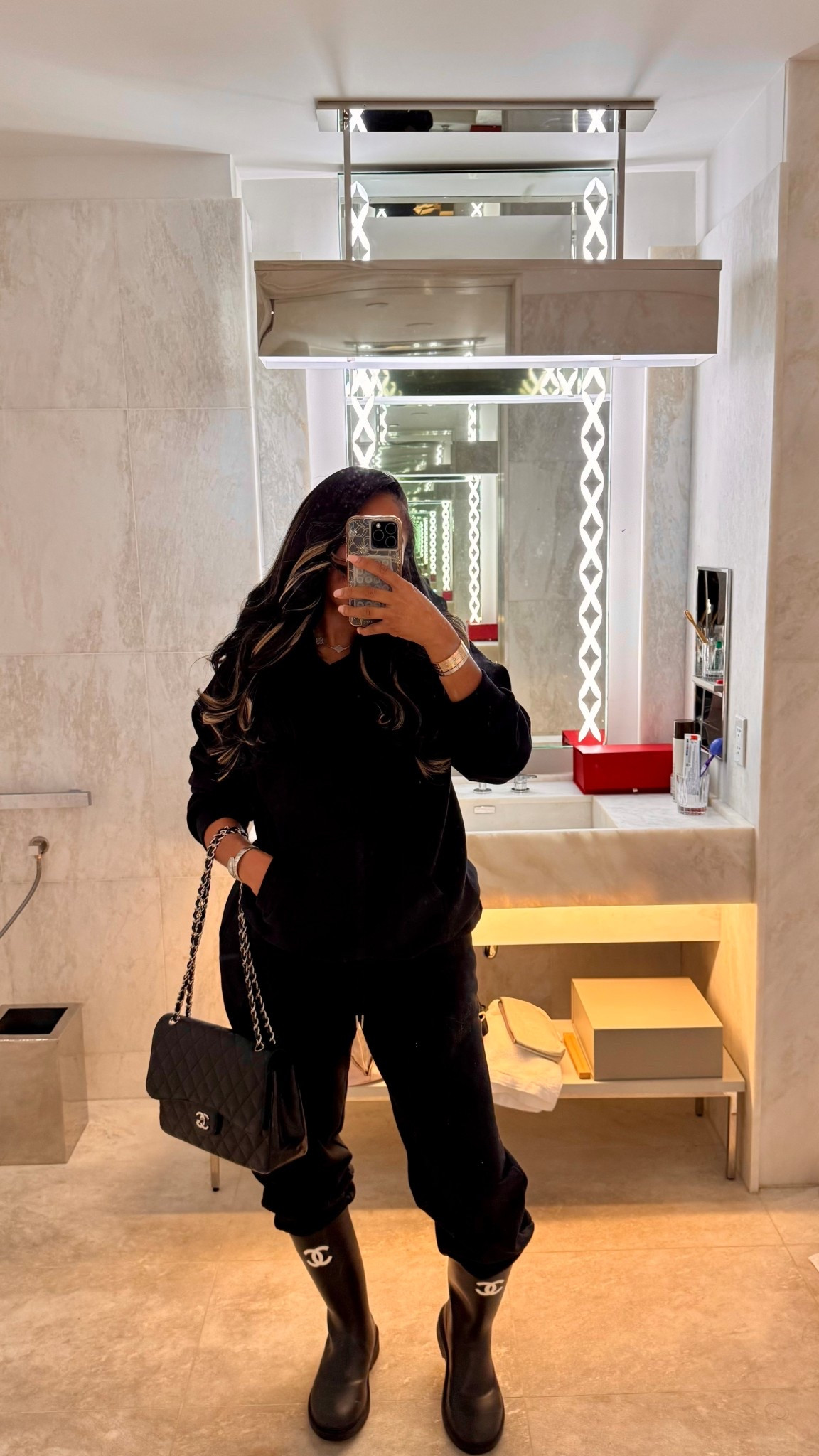 Alo Dupe?! I think so! I loveeee these Amazon sweatsets. I started off with the black set but then I realized I need way more colors! Which color is your fav? 

#LTKootd #LTKdayinmylife #LTKgrwm