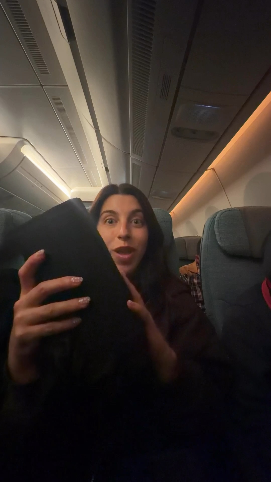 Foot hammock, long haul flight, flight trick, plan trick, tips and tricks, petite, short girl hacks, Amazon, travel, travelling, holiday

#LTKuk #LTKtravel