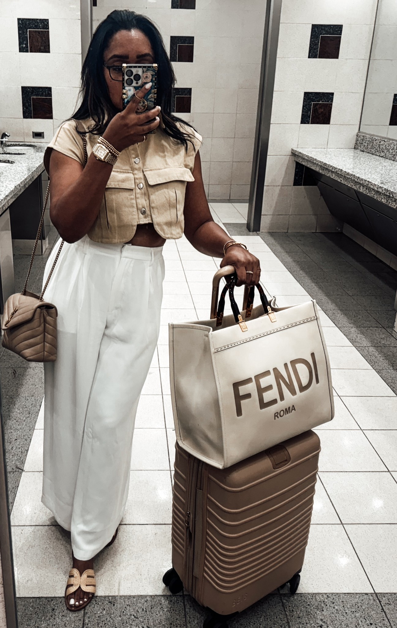 Spring Break Travel Ready

Sharing my favorite rolling carryon luggage.



#LTKspring #LTKOver40 #LTKTravel