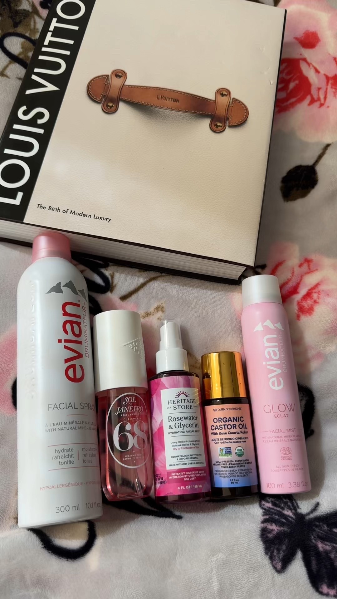 Current beauty/skincare essentials #lachiccouture #beautyfaves #skincareroutine 

#LTKGiftGuide #LTKHoliday #LTKBeauty