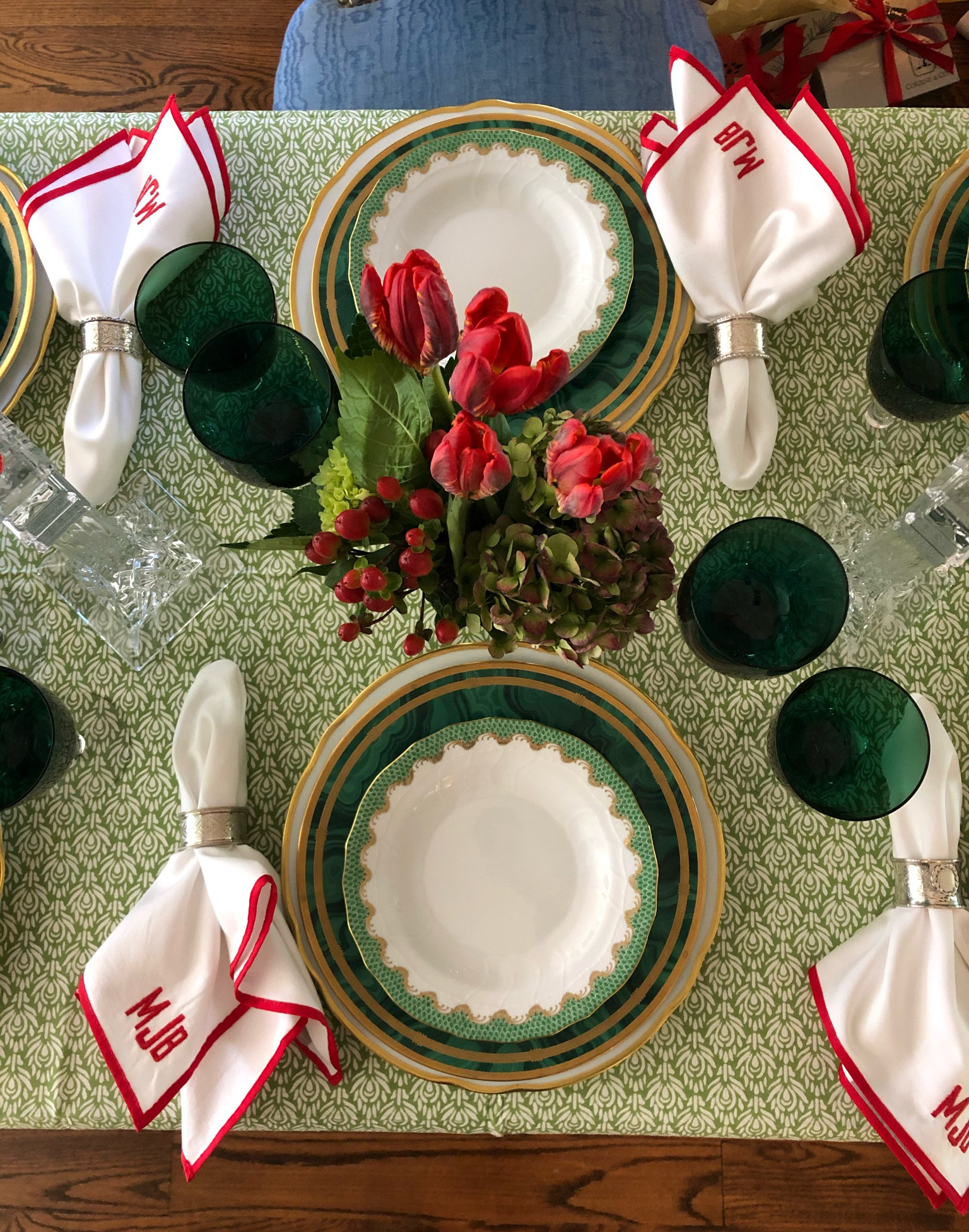 A past Christmas table in classic red and green! 

#LTKParties #LTKHoliday #LTKSeasonal