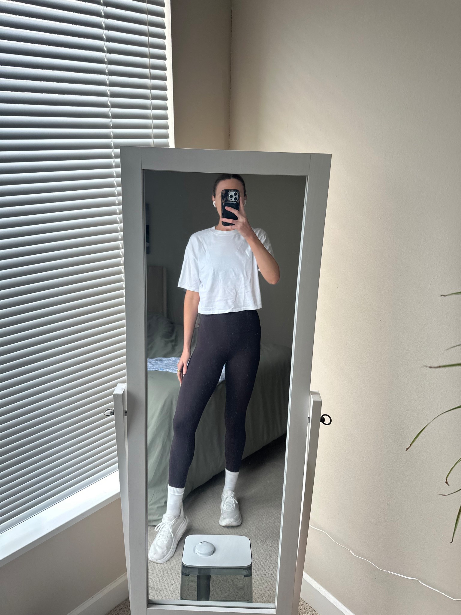 omw to Pilates

#LTKActive #LTKdayinmylife #LTKootd