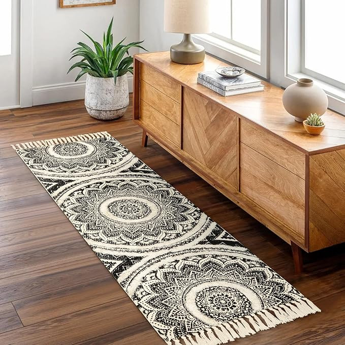 Seavish Boho Runner Rug, 2X6 Black Mandala Hallway Runner Rug with Tassels, Tufted Cotton Farmhou... | Amazon (US)