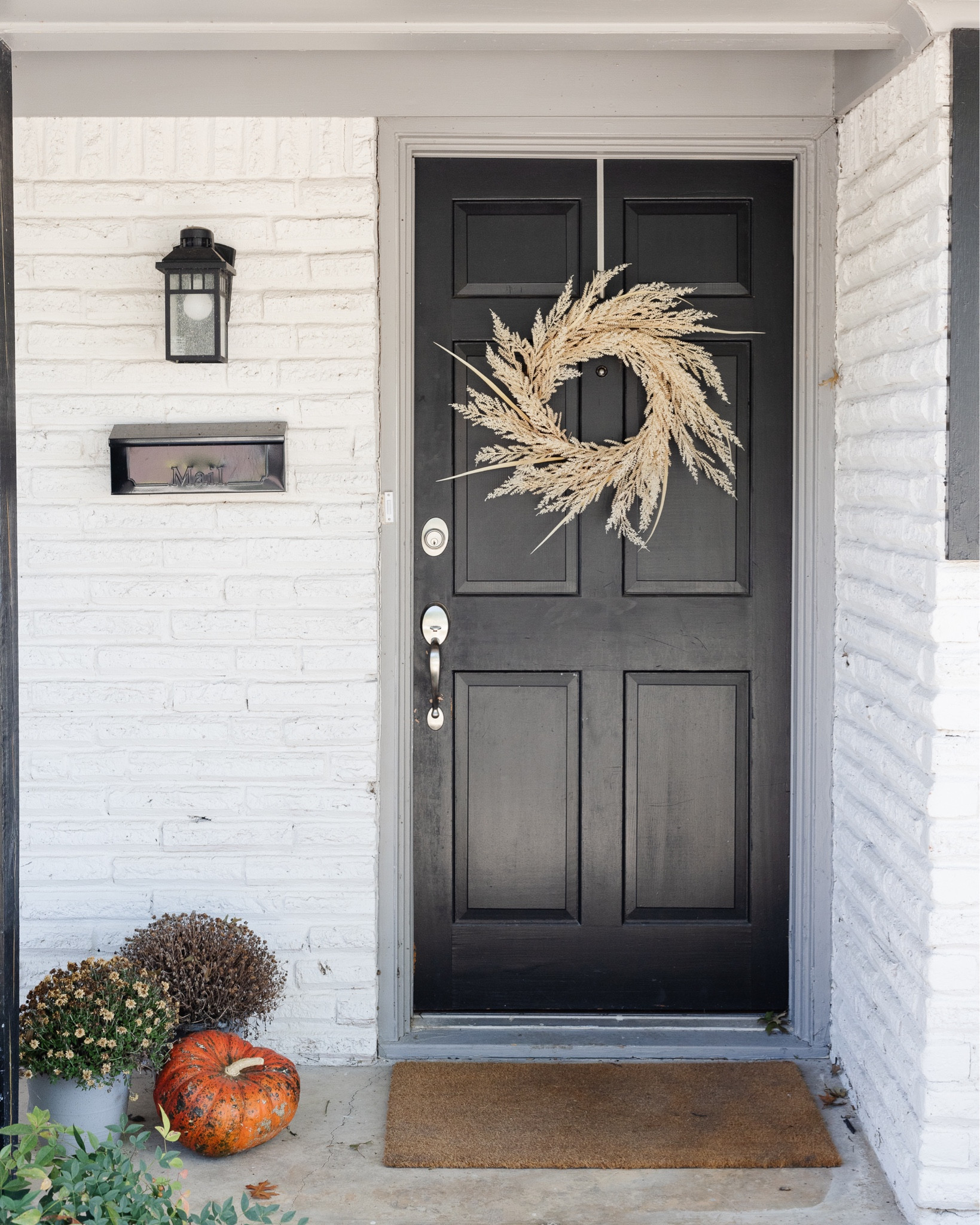 Fall front porch 

Fall wreath, fall decor, home decor, target, amazon

#LTKfindsunder50 #LTKSeasonal #LTKhome