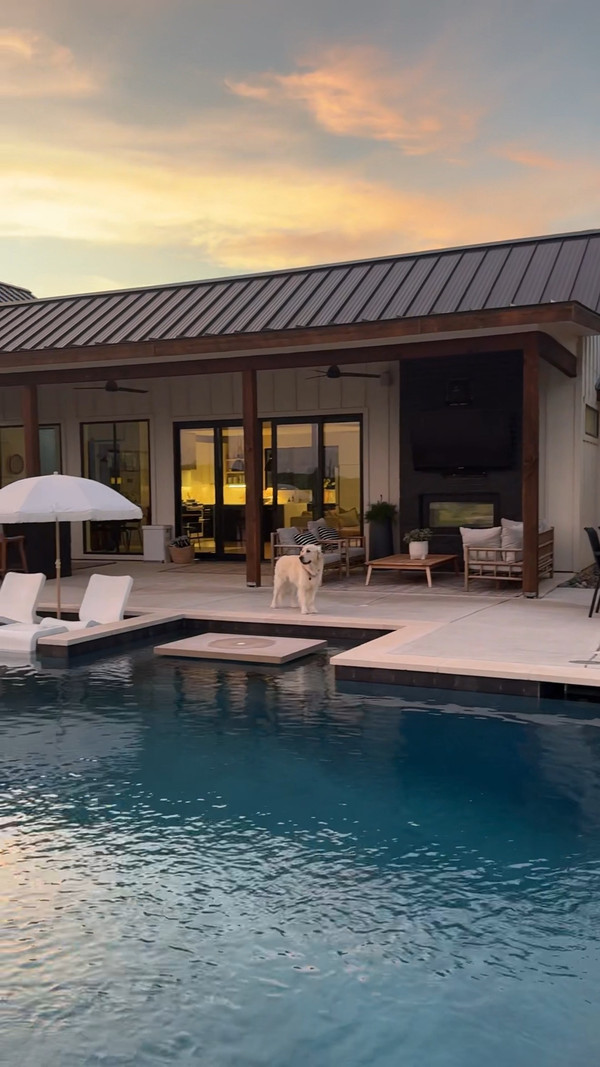 There’s just something about mid-summer nights in July — the kind that start with…