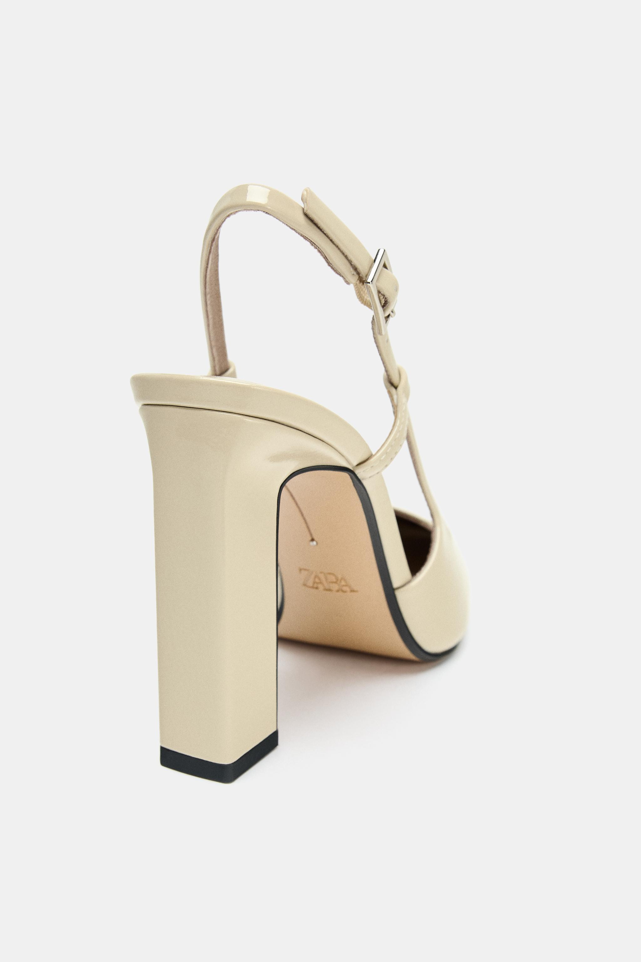 An enhanced experience.Check it out in the app.Open app | Zara Canada