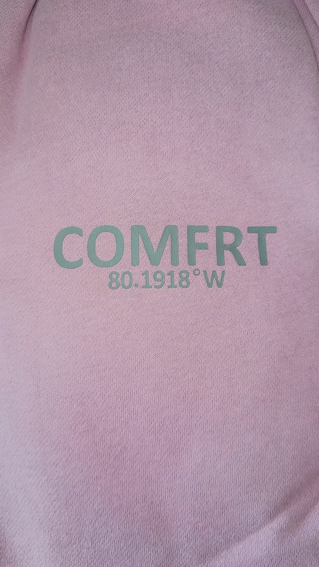 Comfrt had such BEAUTIFUL colors and fabrics 😍🤤 #comfrt