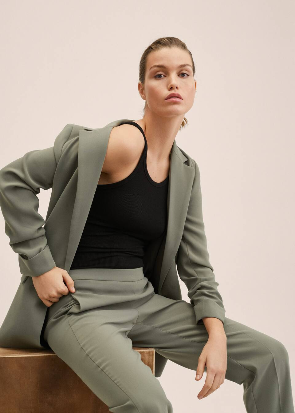 Flowy suit blazer -  Women | Mango United Kingdom | MANGO (UK)