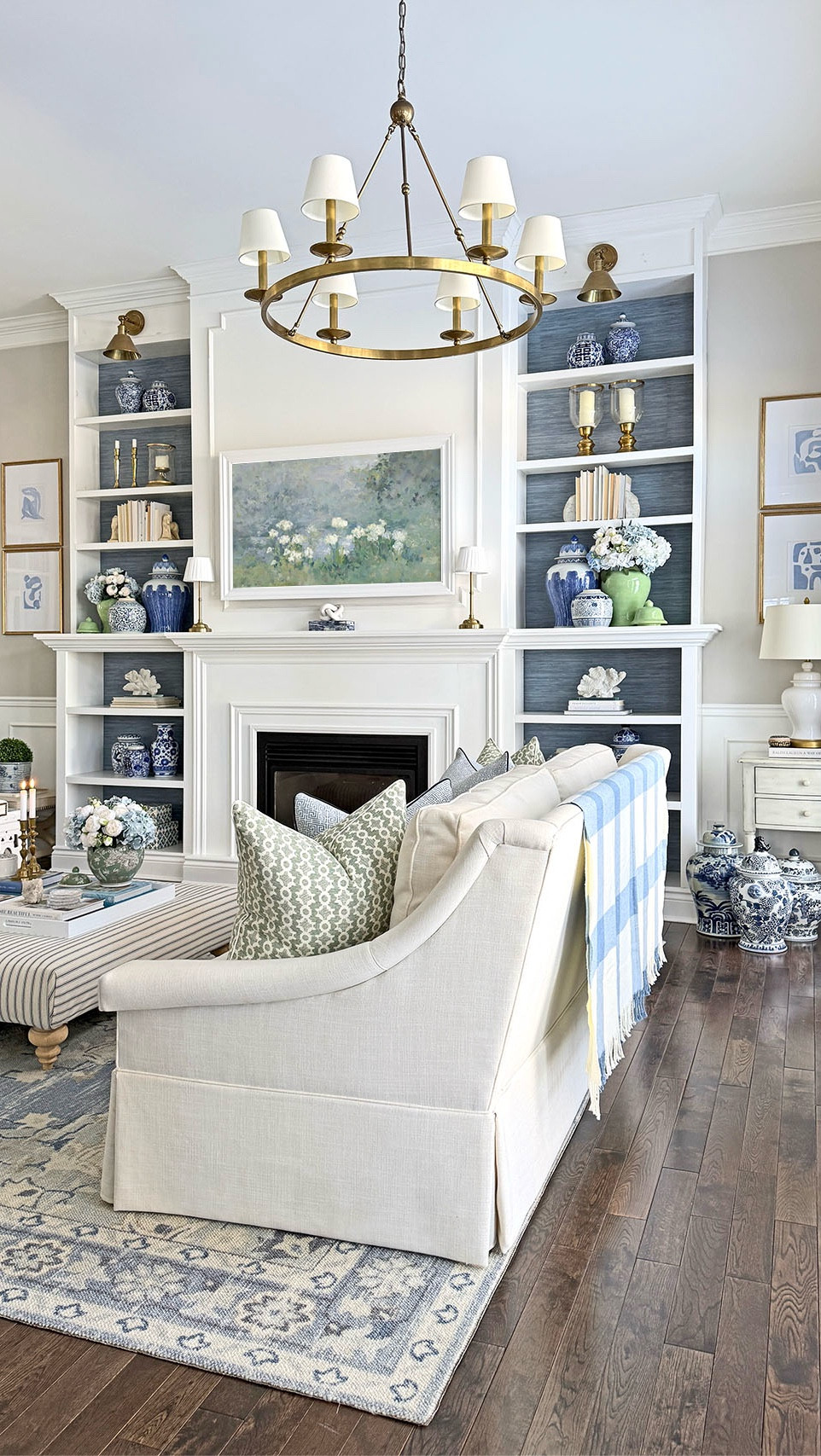 Chic spring decorating in our home!

#LTKSeasonal #LTKHome