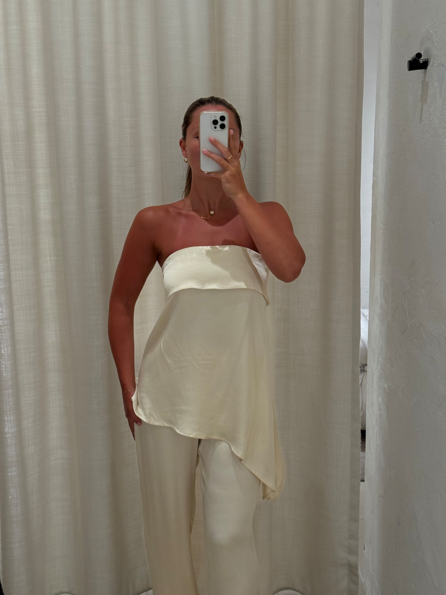 Set of the season! Wearing a size 6 in both top and pants! 

#LTKstyletip #LTKaustralia #LTKsummer