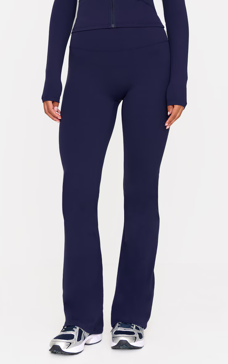 Navy Sculpt Straight Leg Yoga Pants | PrettyLittleThing US