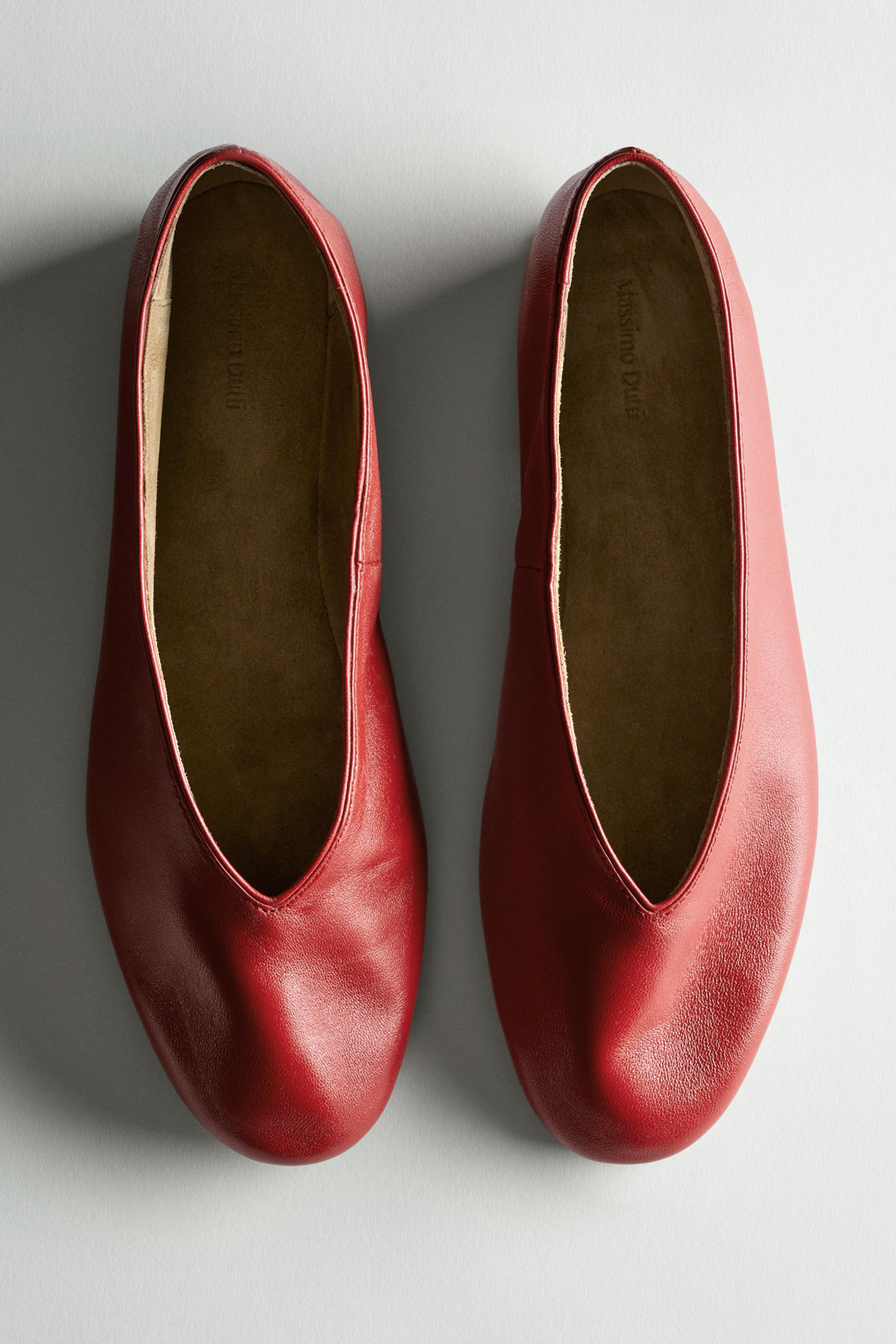 Soft leather ballerinas | Massimo Dutti US