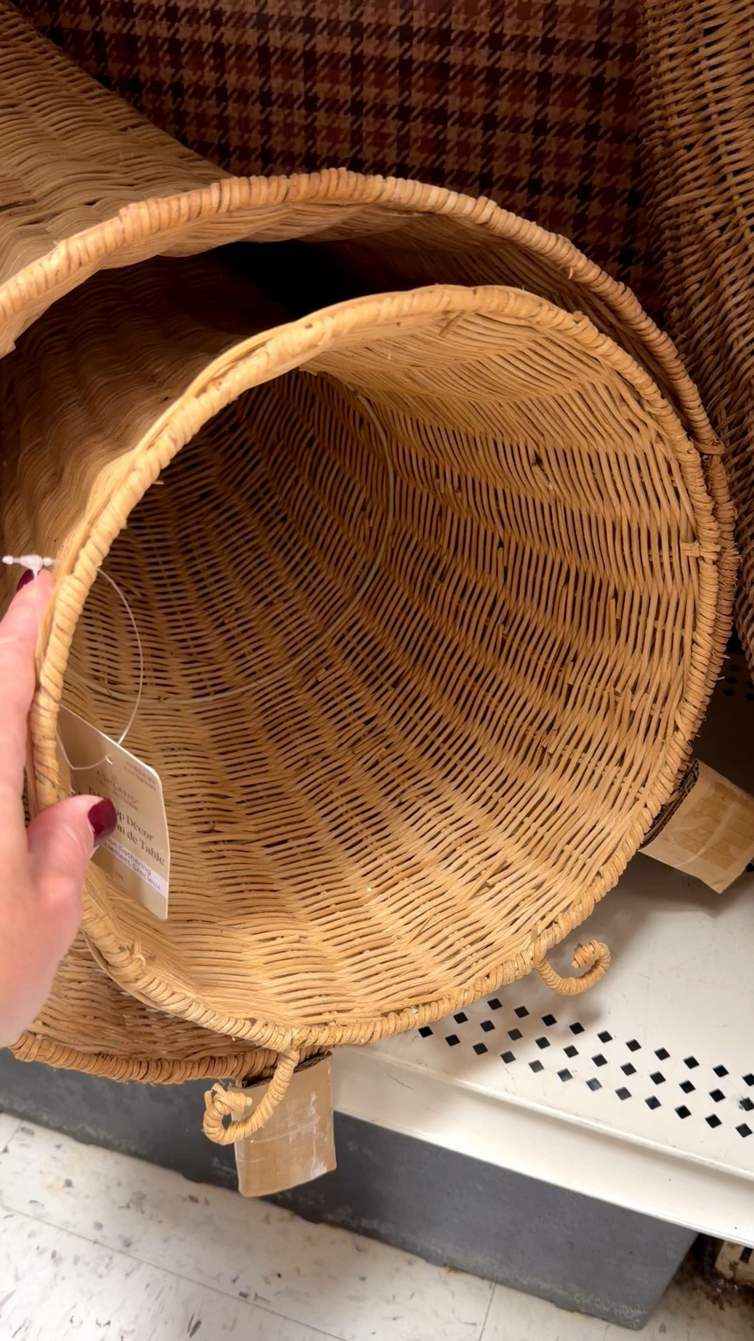 These cornucopia baskets would be gorgeous on a kitchen island or dining room table. Love!!! @Michaels

#LTKHome #LTKSeasonal