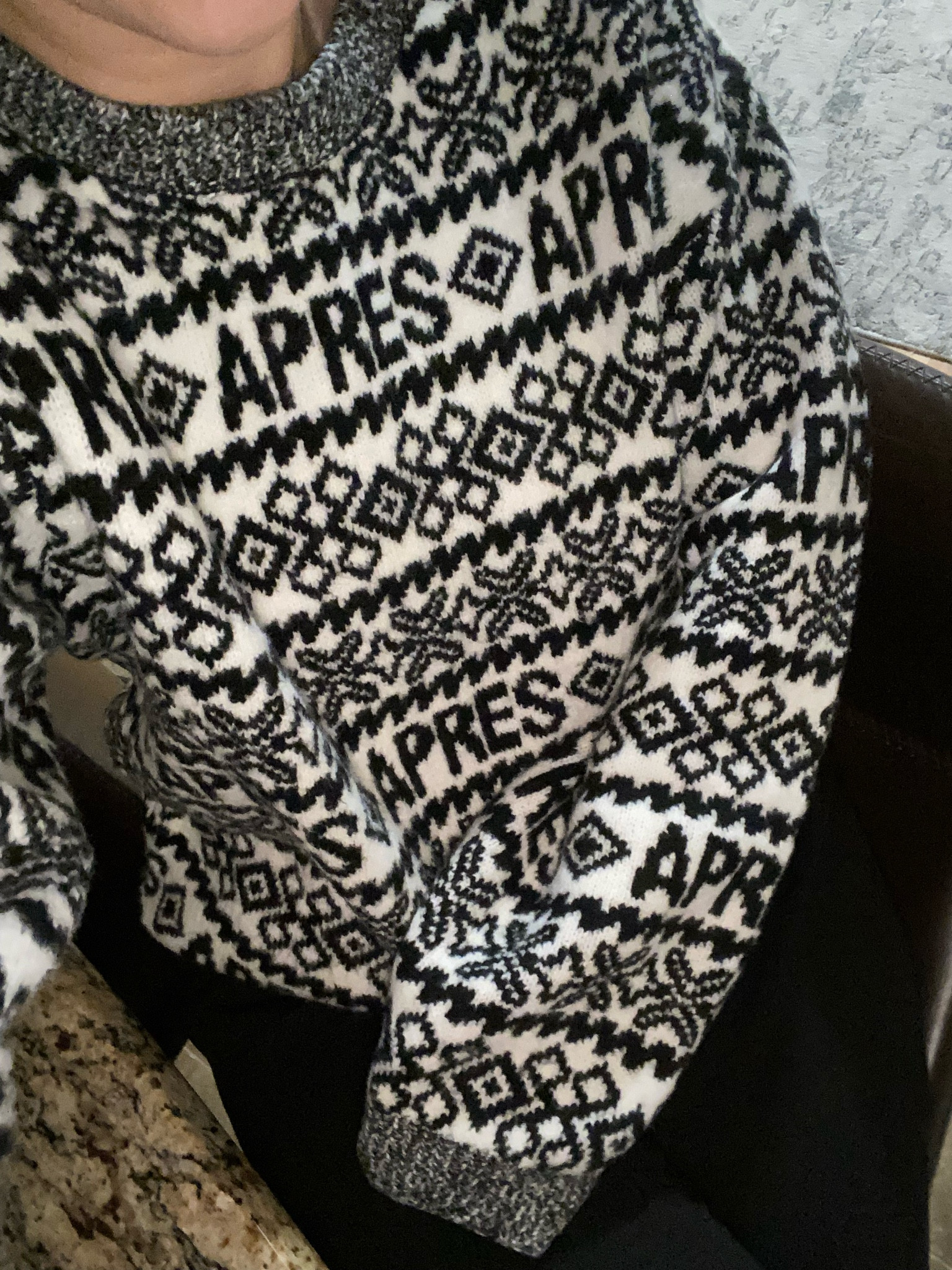 Apres ski black and white fair aisle sweater
Cozy knit sweater
Target style 
Size up for longer sleeves


#LTKMidsize #LTKHoliday #LTKSeasonal