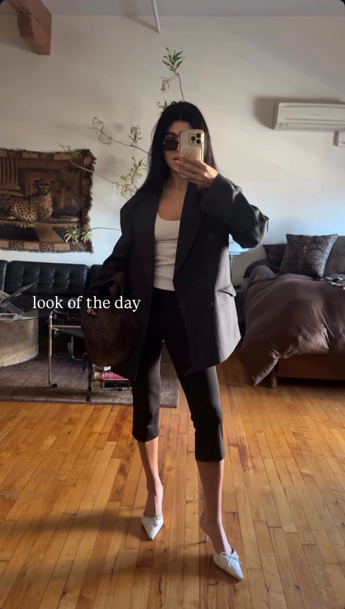 From stories xx

Blazer, chic simple outfit, minimalistic business outfit, understated business style, casual style 

#LTKgrwm #LTKootd