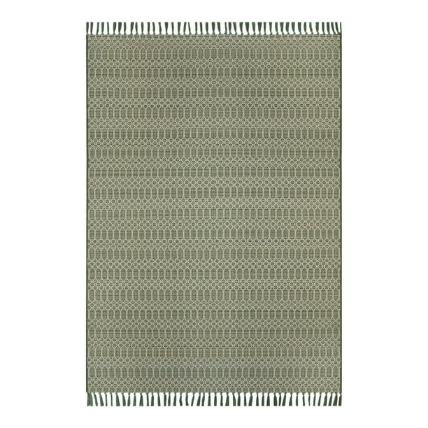 Better Homes & Gardens Outdoor/Indoor Rug, Green Tassel, 5' x 7', fade resistant - Walmart.ca | Walmart (CA)