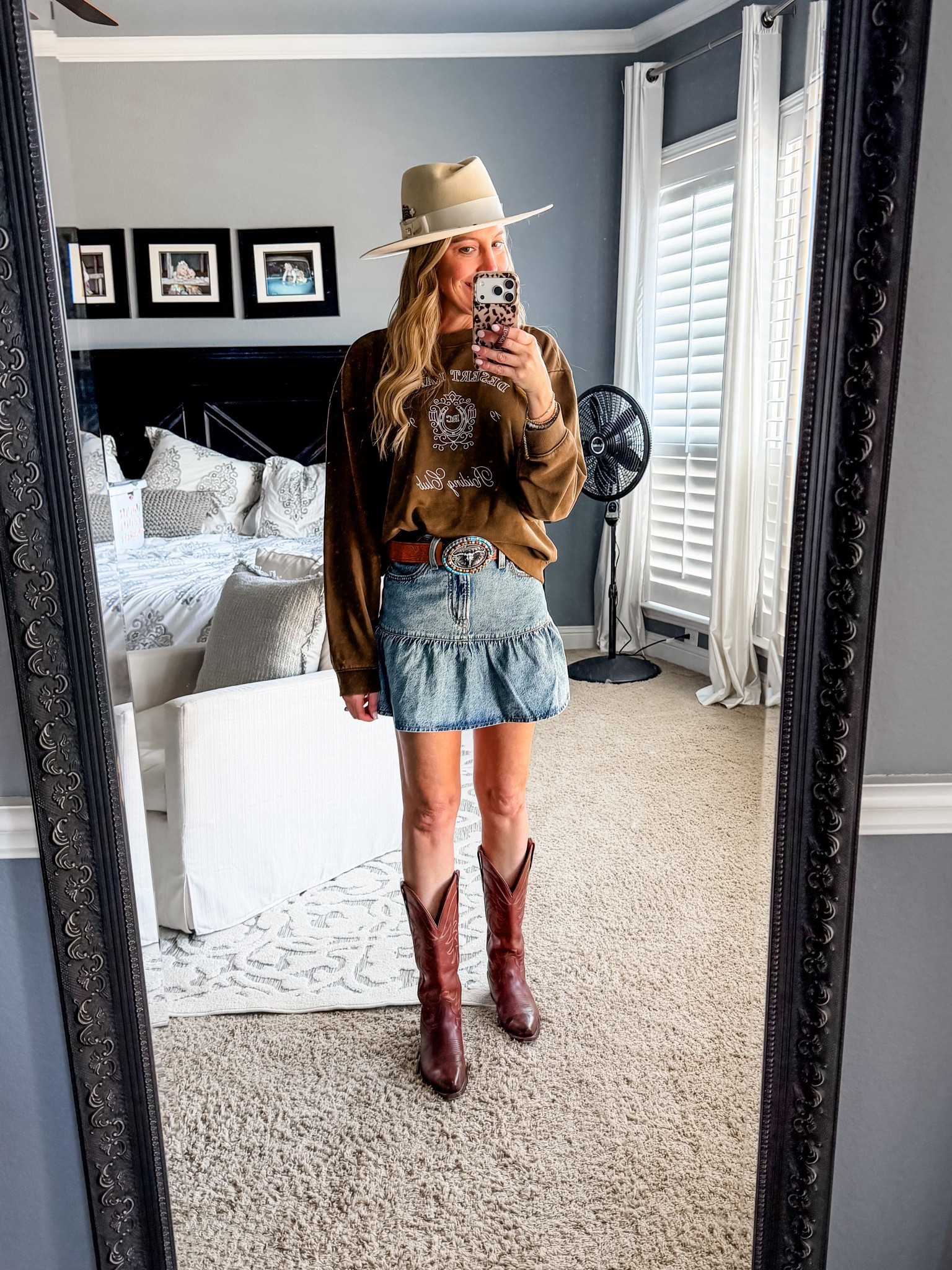 This outfit is so cute! Obsessed with this denim skirt paired with this sweatshirt. Everything runs tts. I’m wearing a medium in the sweatshirt. 

Concert outfit | country concert outfit | rodeo outfit | western outfit | boots | cowboy boots | date night | Nashville outfit | travel | denim skirt | jean skirt| sweatshirt | western belt | spring outfit | hat | cowboy hat | Target @Target 



#LTKootd #LTKFestival #LTKmomlife