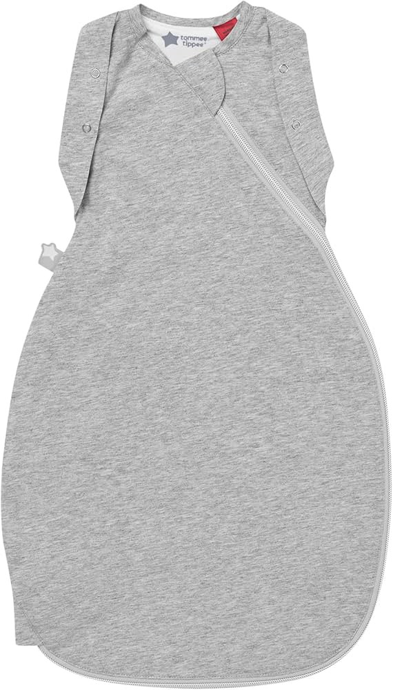 Tommee Tippee Baby Sleep Bag for Newborns, The Original Grobag Swaddle Bag, Hip-Healthy Des... | Amazon (UK)