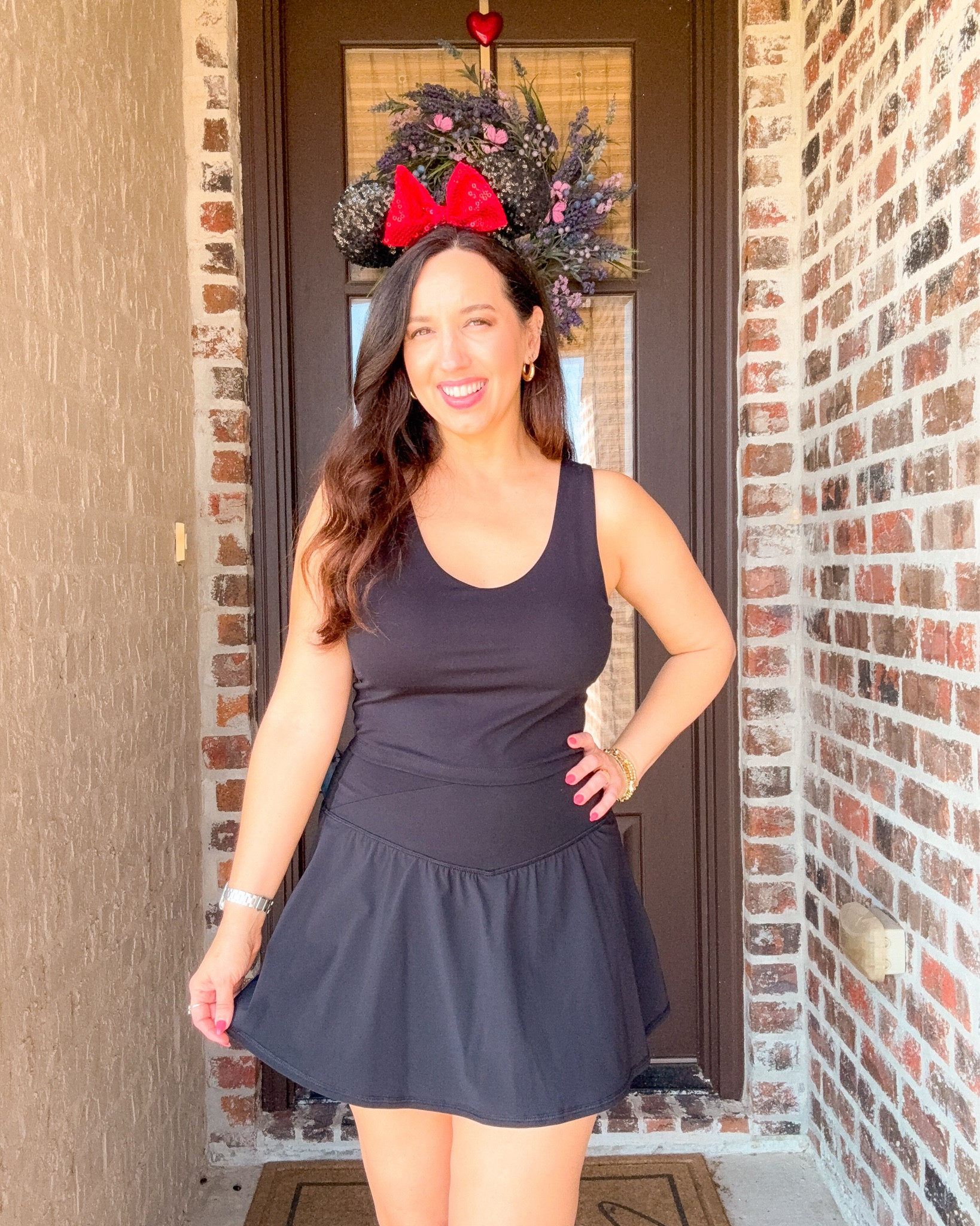 
This black athletic skirt + tank combo is my go-to for staying cool while still feeling put together 🖤 size medium skirt large top. 5'7, 150lbs. 

#LTKTravel #LTKfitnessgoals #LTKmomlife