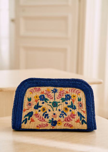 The cutest floral handbag ever! Loving the color and the raffia material 

#LTKSeasonal #LTKstyletip #LTKitbag