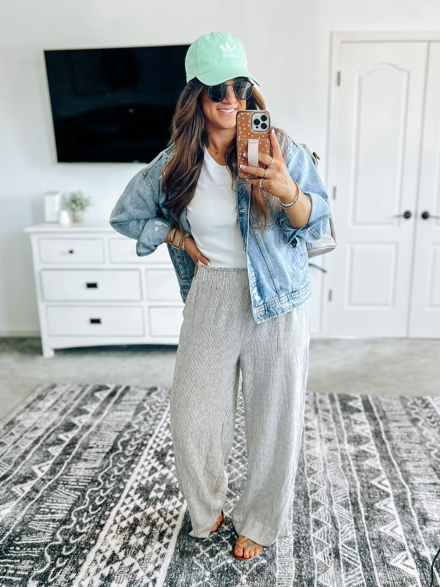 These wide leg linen pants are a must for spring/summer or vacation!! True to size 

#LTKFind #LTKstyletip #LTKSeasonal