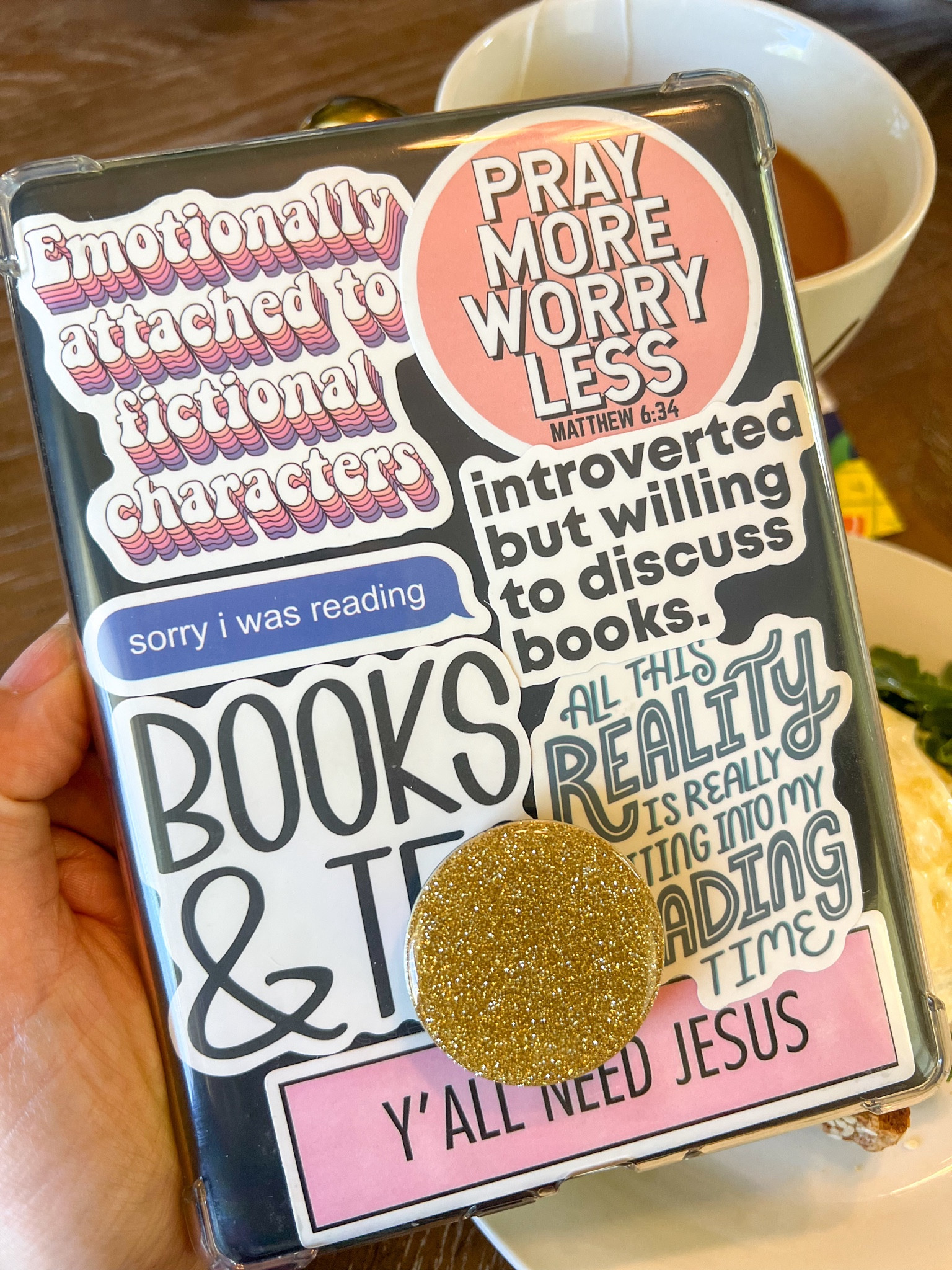 Kindle Paperwhite 16 g
Amazon finds
Clear case
Protective cover
Gold glitter soc pocket
Reading stickers
Gift idea
Lit
How to decorate your Kindle

#LTKStyleTip #LTKHome #LTKBacktoSchool